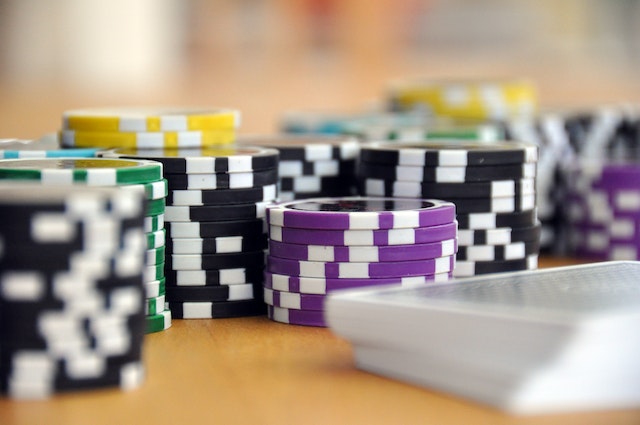 Top 3 Superb Strategies To Play Baccarat Online